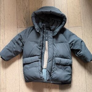 Cozy Charcoal Puffer Jacket for Kids